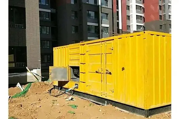 调兵山发电机租赁中燃油压力过低会对发动机的哪些部件造成损坏？