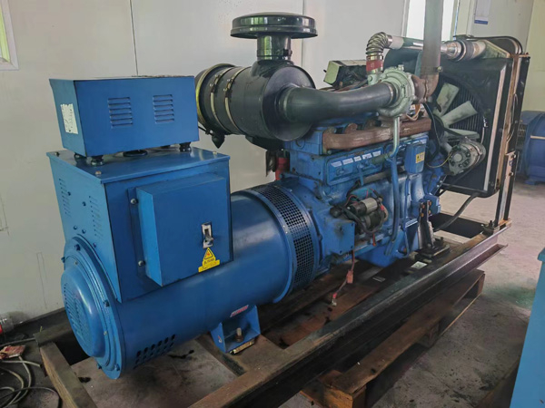 调兵山100kW柴油发电机组使用多级机油有哪些优缺点？